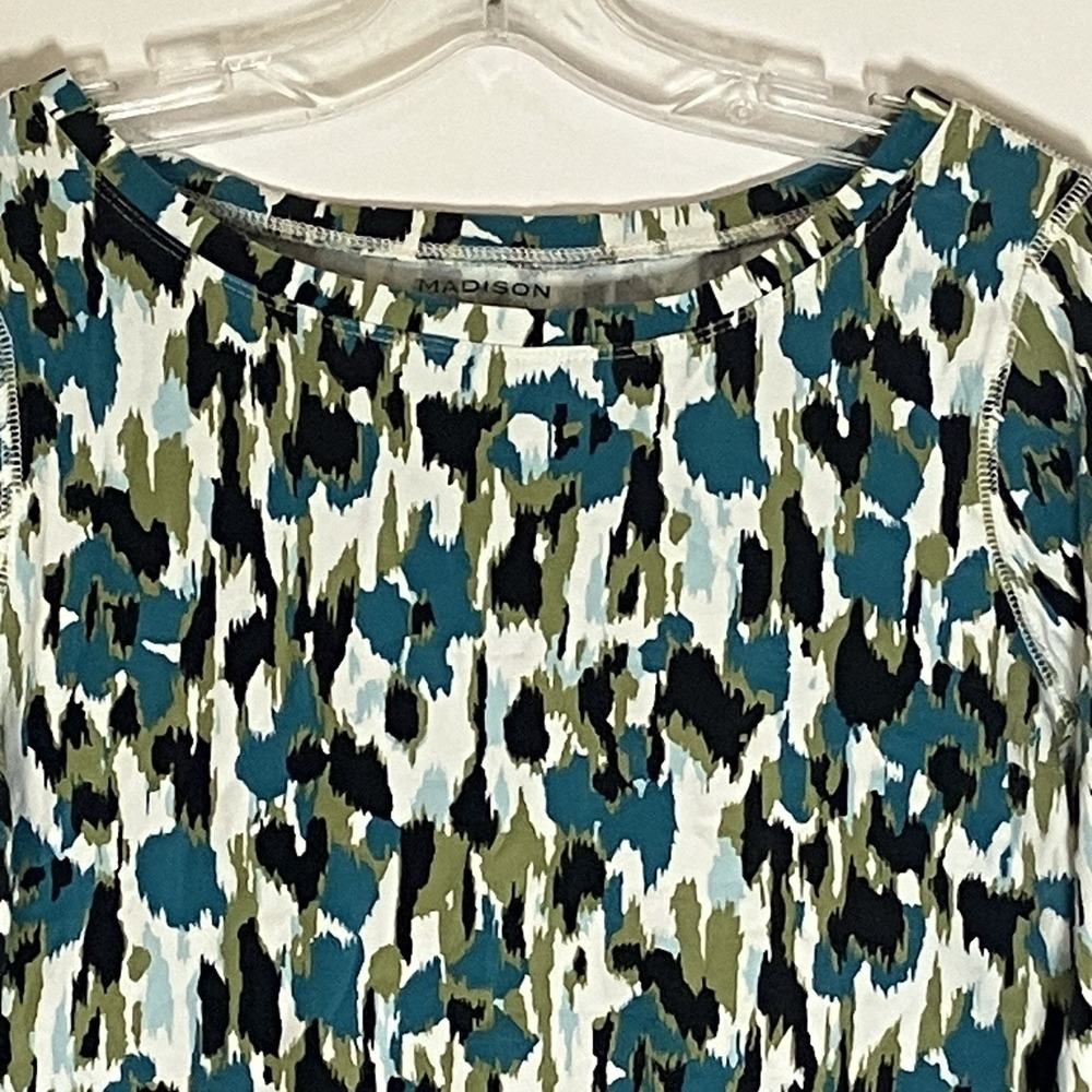 Madison Organics Top Womens Medium Blue Floral Knit Stretch 3/4 Sleeve Casual M - Picture 2 of 13
